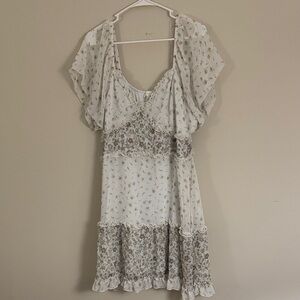 Ultra Flirt White Floral Dress